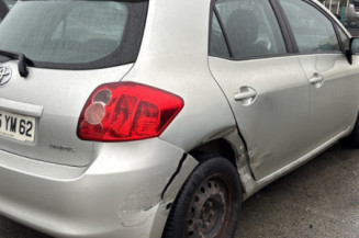 TOYOTA AURIS 1 PHASE 1 2.0 D4D - 16V TURBO