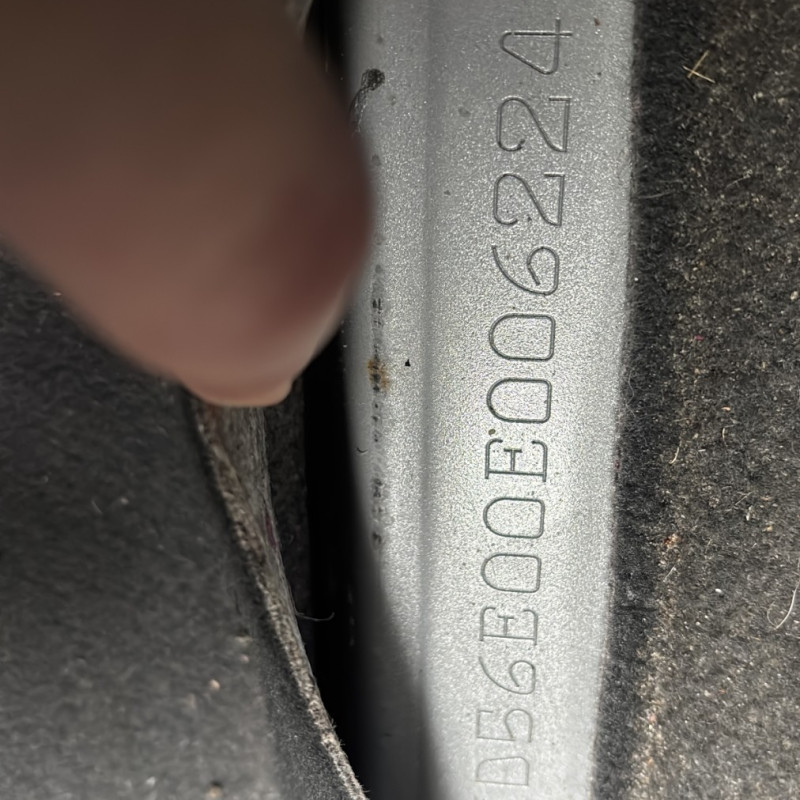 TOYOTA AURIS 1 PHASE 1 2.0 D4D - 16V TURBO Photo n°31