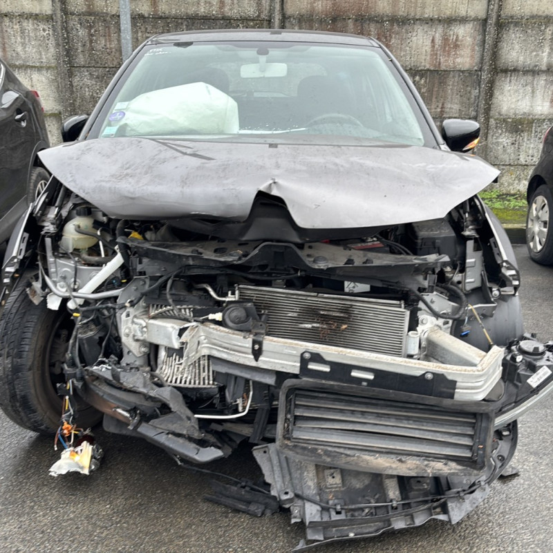 RENAULT CAPTUR 1 PHASE 1 0.9i - 12V TURBO TCE 90 Photo n°8