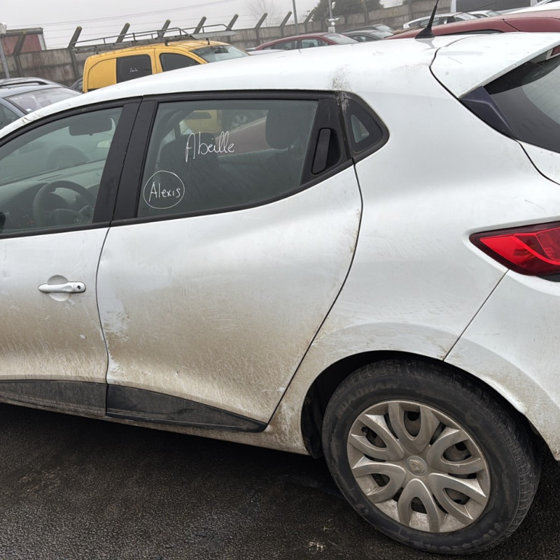 RENAULT CLIO 4 PHASE 1 1.5 DCI - 8V TURBO Photo n°7