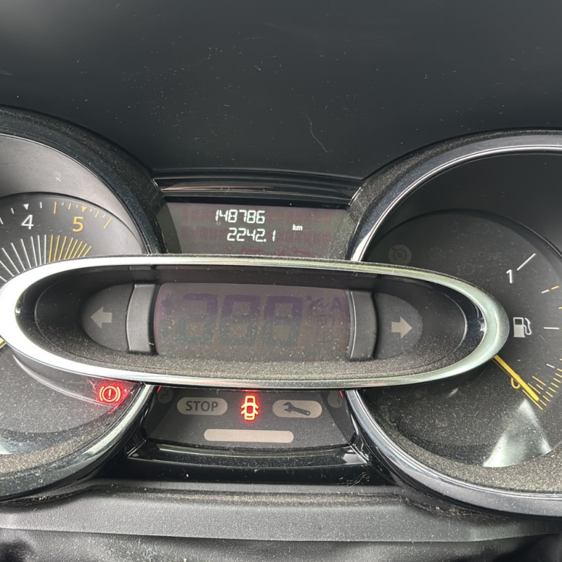 RENAULT CLIO 4 PHASE 1 1.5 DCI - 8V TURBO Photo n°21