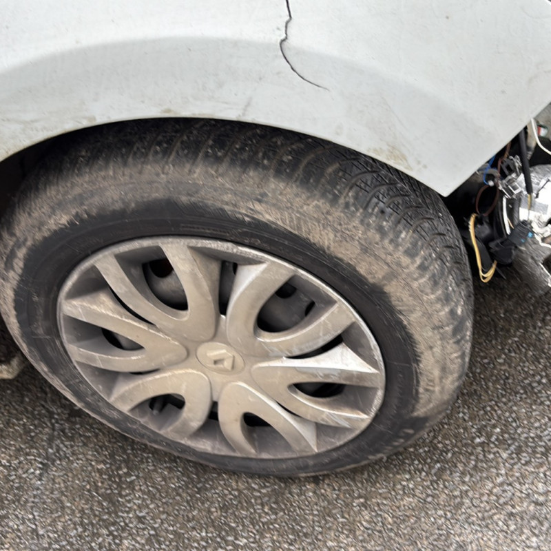 RENAULT CLIO 4 PHASE 1 1.5 DCI - 8V TURBO Photo n°25