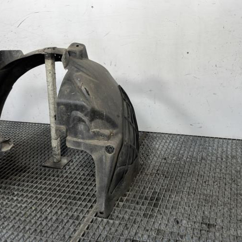 Pare boue avant gauche OPEL CORSA D Photo n°3