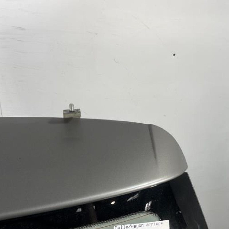 Malle/Hayon arriere SKODA FABIA 2 Photo n°3