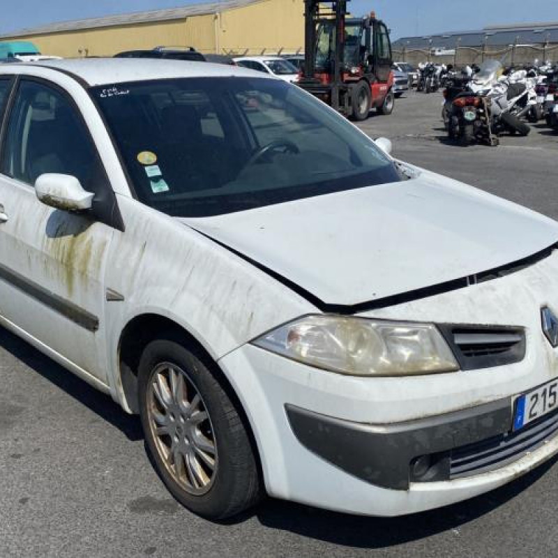 Pare choc avant RENAULT MEGANE 2 Photo n°8