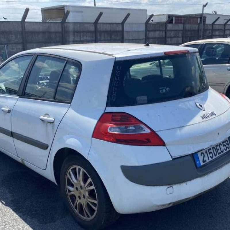 Pare choc avant RENAULT MEGANE 2 Photo n°10