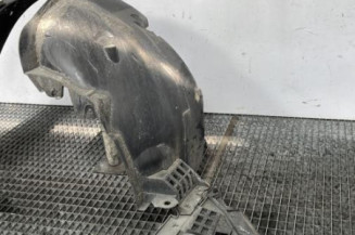 Pare boue avant gauche DACIA SANDERO 2