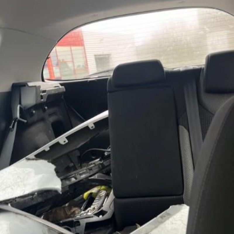 Porte avant gauche PEUGEOT 308 1 Photo n°8