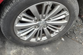 Pare boue arriere gauche PEUGEOT 208 1