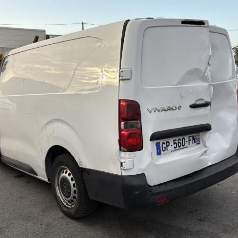 Pare boue arriere gauche OPEL VIVARO 3 Photo n°8
