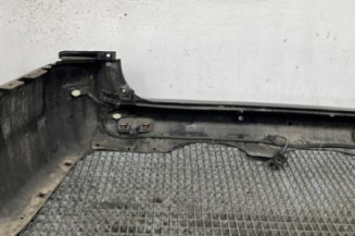 Pare choc arriere OPEL VIVARO 3