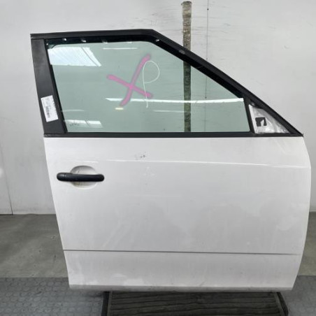 Porte avant droit SKODA FABIA 2 Photo n°1