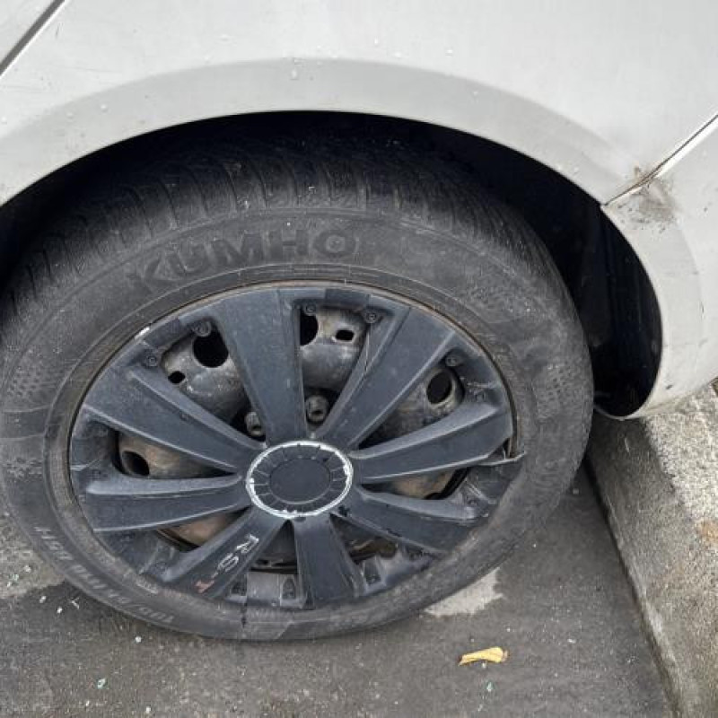 Vitre arriere gauche SKODA FABIA 2 Photo n°20