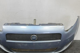 Pare choc avant FIAT GRANDE PUNTO Photo n°1