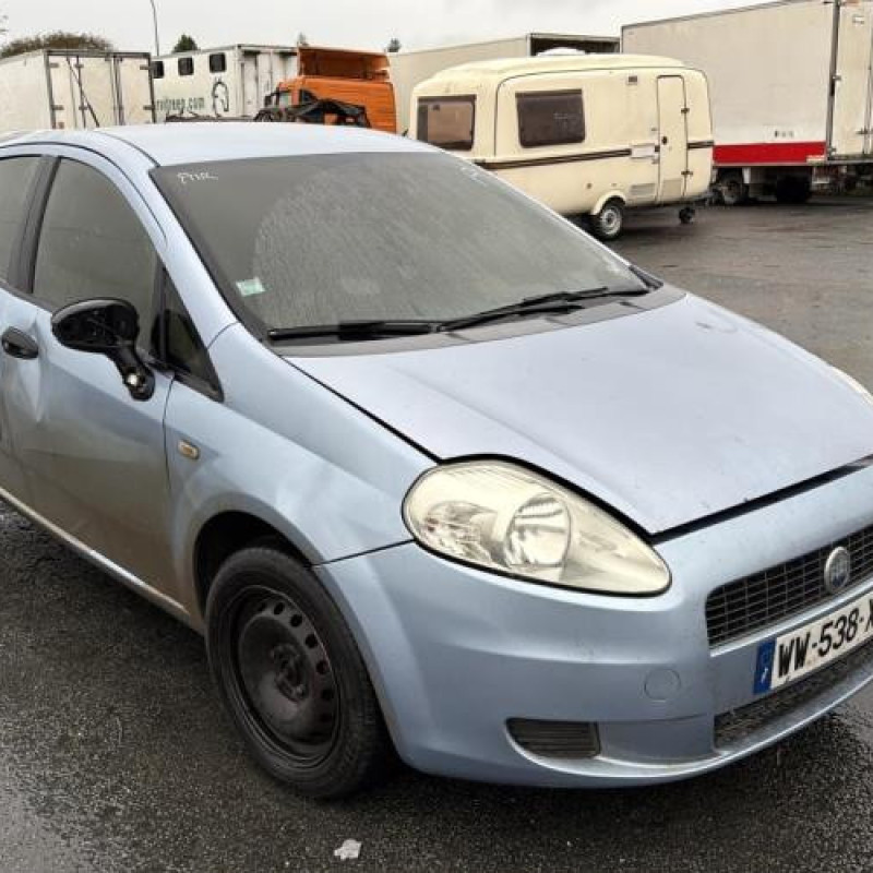 Porte avant gauche FIAT GRANDE PUNTO Photo n°19