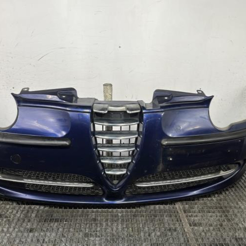 Pare choc avant ALFA ROMEO 147 Photo n°1