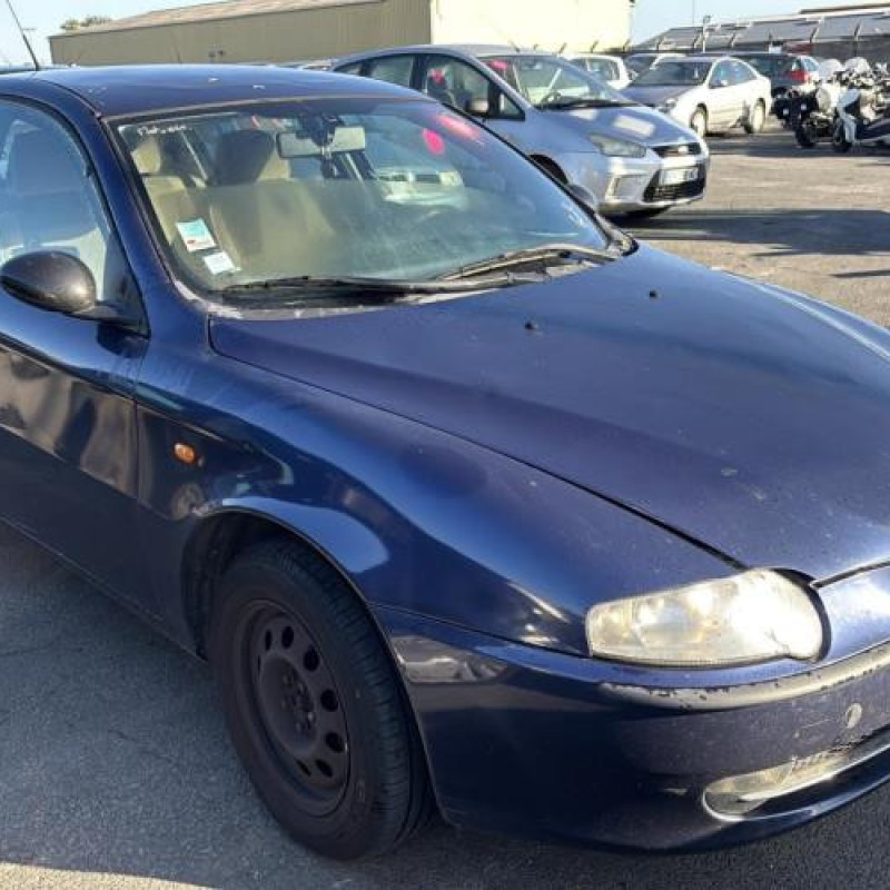 Pare choc avant ALFA ROMEO 147 Photo n°7
