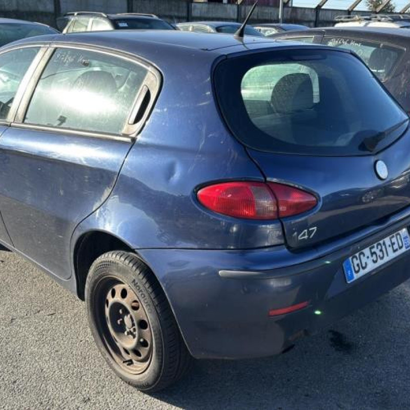 Porte avant droit ALFA ROMEO 147 Photo n°15