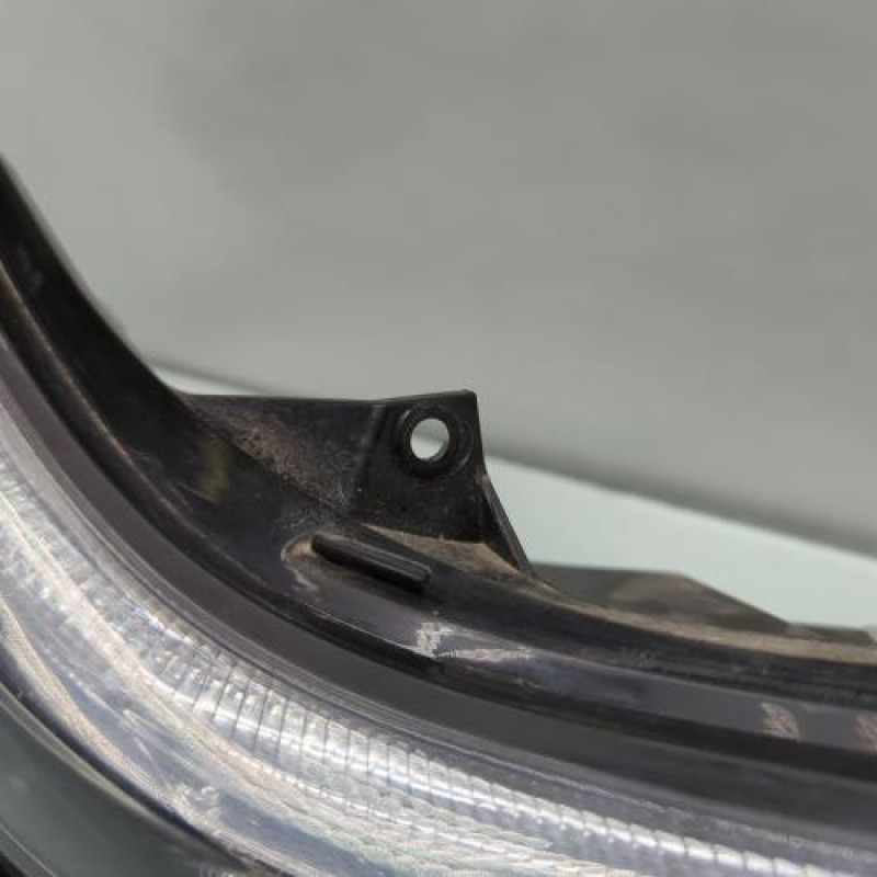 Feu diurne avant droit RENAULT TALISMAN Photo n°3