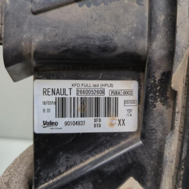 Feu diurne avant droit RENAULT TALISMAN Photo n°10