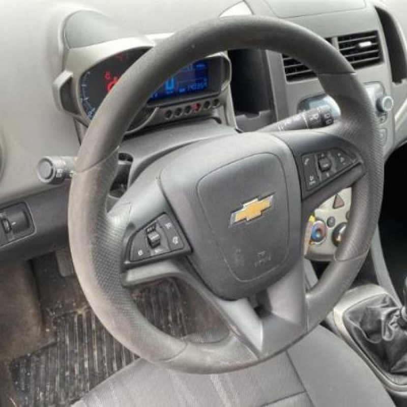 Bouton de coffre CHEVROLET AVEO 2 Photo n°9