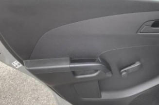 Bouton de coffre CHEVROLET AVEO 2