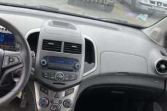 Bouton de coffre CHEVROLET AVEO 2