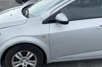 Bouton de coffre CHEVROLET AVEO 2