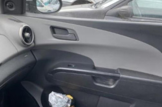 Bouton de coffre CHEVROLET AVEO 2