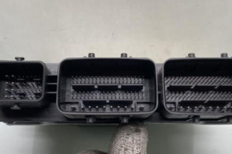 Calculateur moteur RENAULT CLIO 5