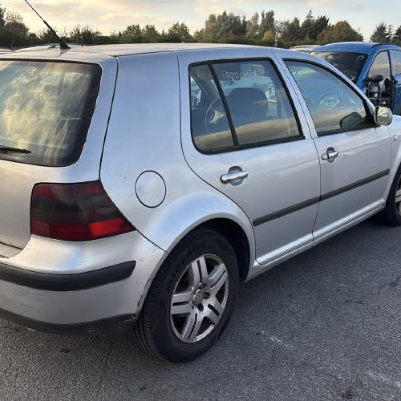 Vitre avant droit VOLKSWAGEN GOLF 4 Photo n°7