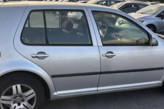 Vitre avant droit VOLKSWAGEN GOLF 4