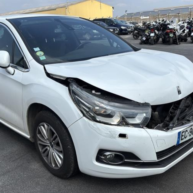 Malle/Hayon arriere CITROEN DS4 Photo n°12