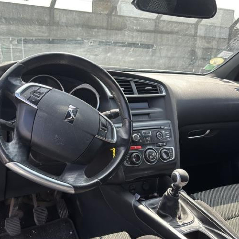 Porte avant droit CITROEN DS4 Photo n°17