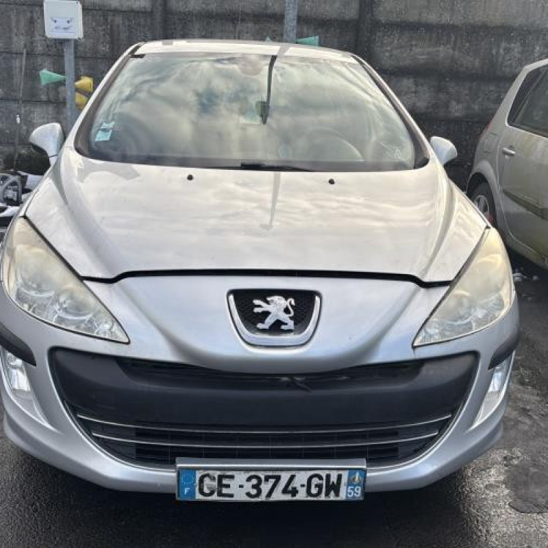 Pare boue avant droit PEUGEOT 308 1 Photo n°12