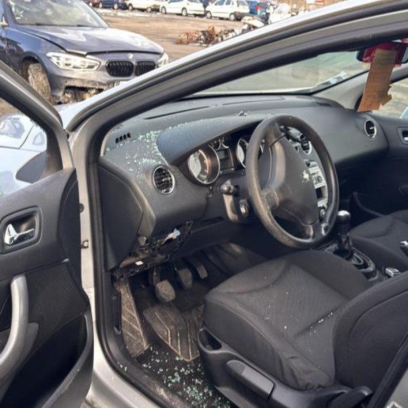 Pare boue avant droit PEUGEOT 308 1 Photo n°13
