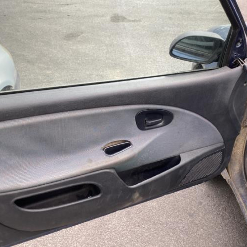 Calandre CITROEN SAXO Photo n°13