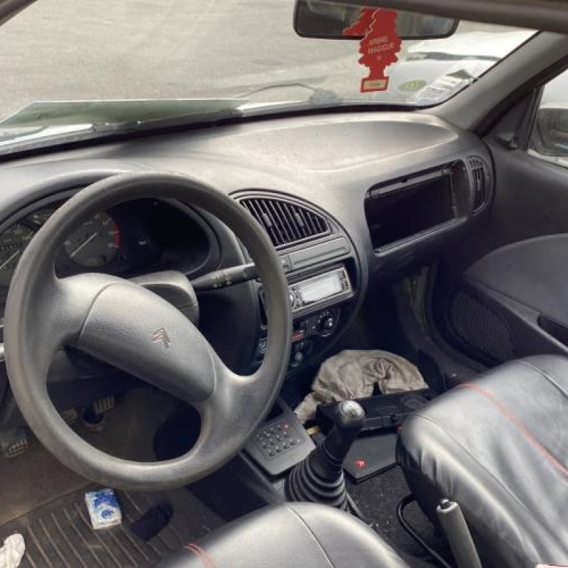 Calandre CITROEN SAXO Photo n°15