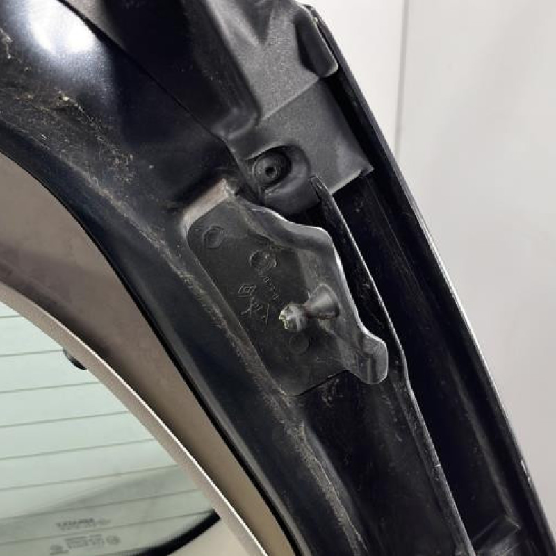 Malle/Hayon arriere RENAULT SCENIC 2 Photo n°7