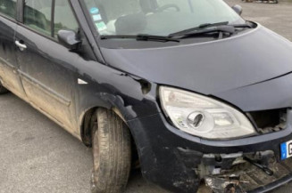 Malle/Hayon arriere RENAULT SCENIC 2