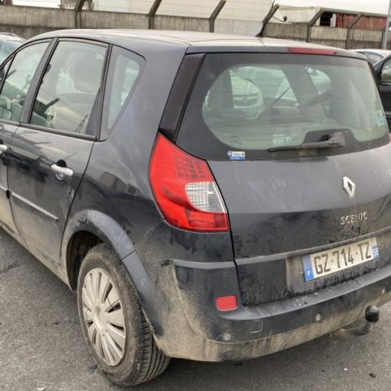 Malle/Hayon arriere RENAULT SCENIC 2 Photo n°15