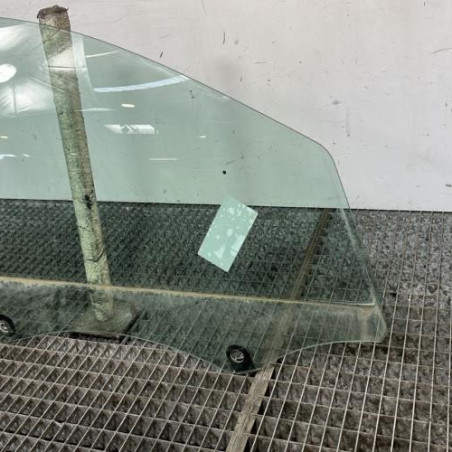 Vitre avant droit PEUGEOT 308 2