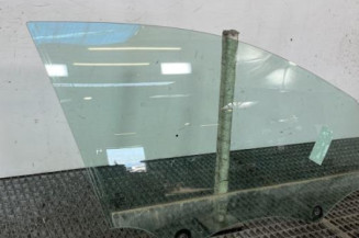 Vitre avant droit PEUGEOT 308 2