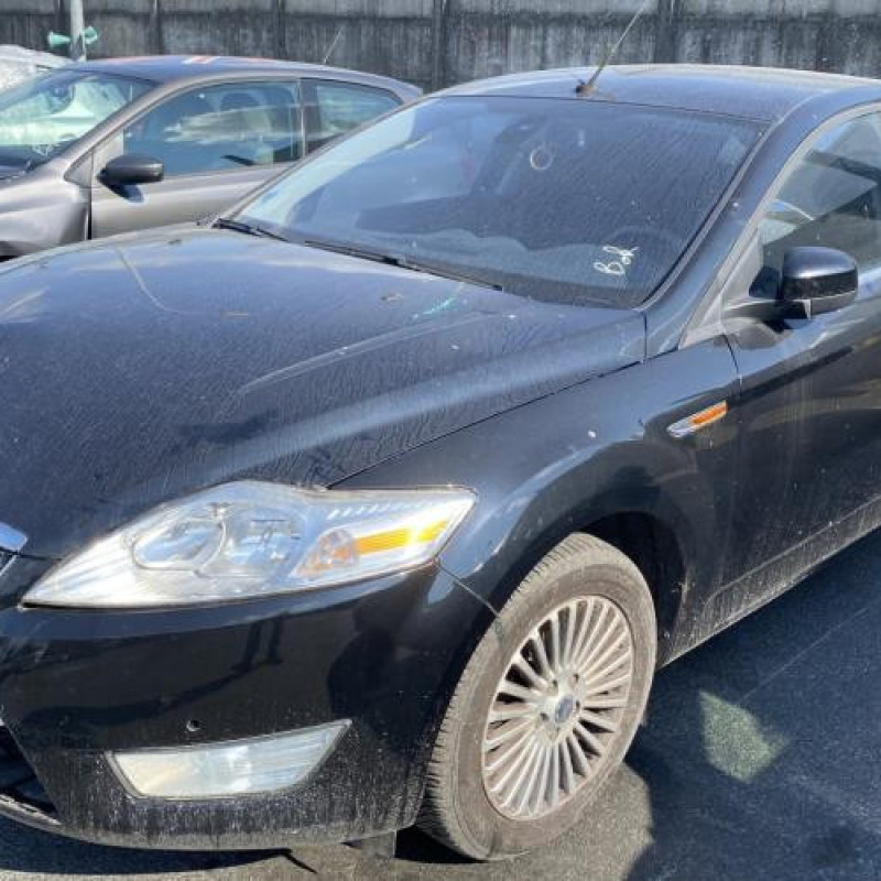 Pare choc arriere FORD MONDEO 3 Photo n°11