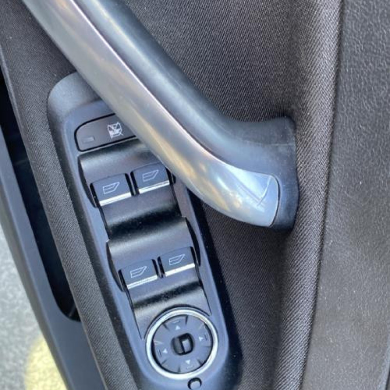 Porte avant droit FORD MONDEO 3 Photo n°19