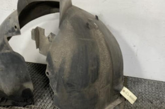 Pare boue avant droit PEUGEOT 308 1
