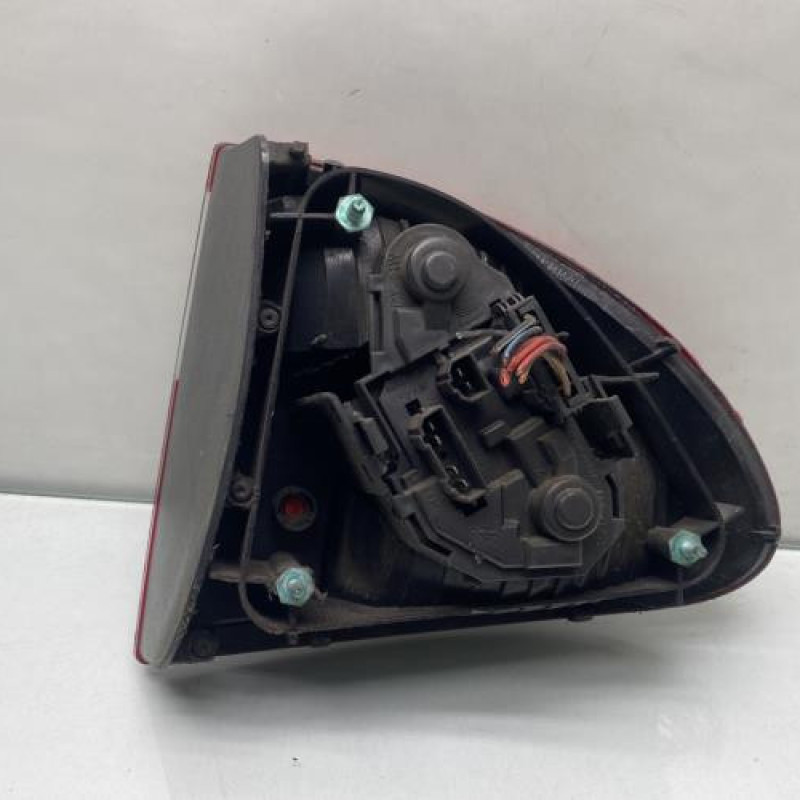 Feu arriere principal gauche (feux) SEAT LEON 1 Photo n°3