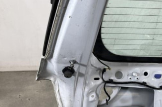 Malle/Hayon arriere OPEL ASTRA K