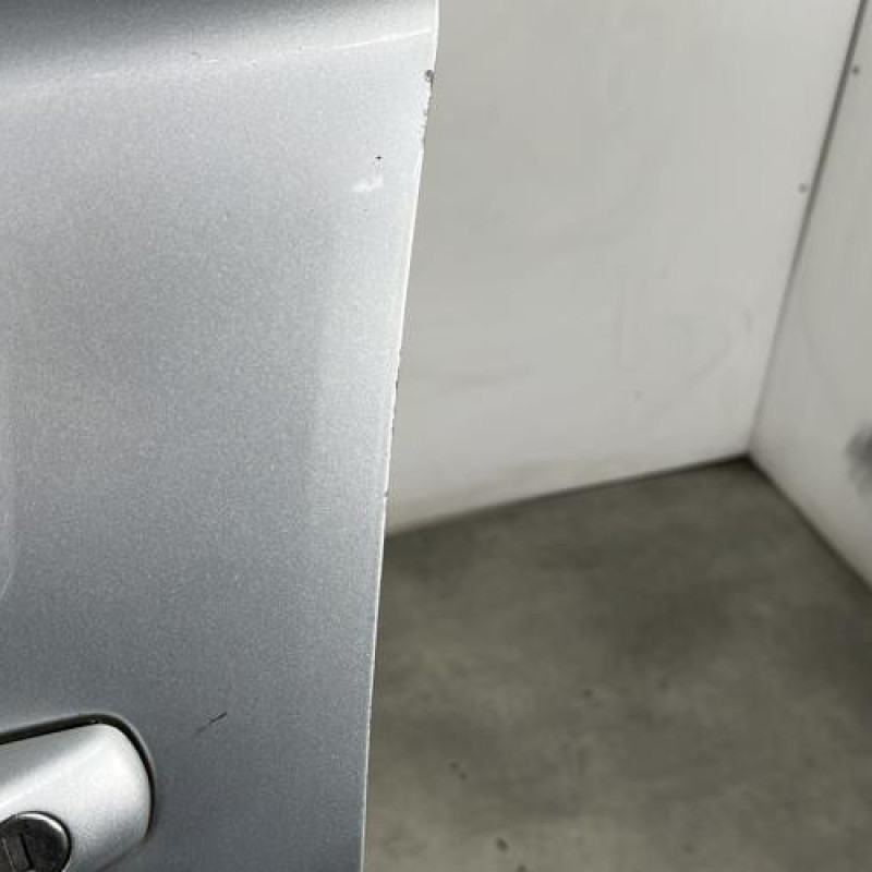 Porte avant gauche PEUGEOT 5008 1 Photo n°3