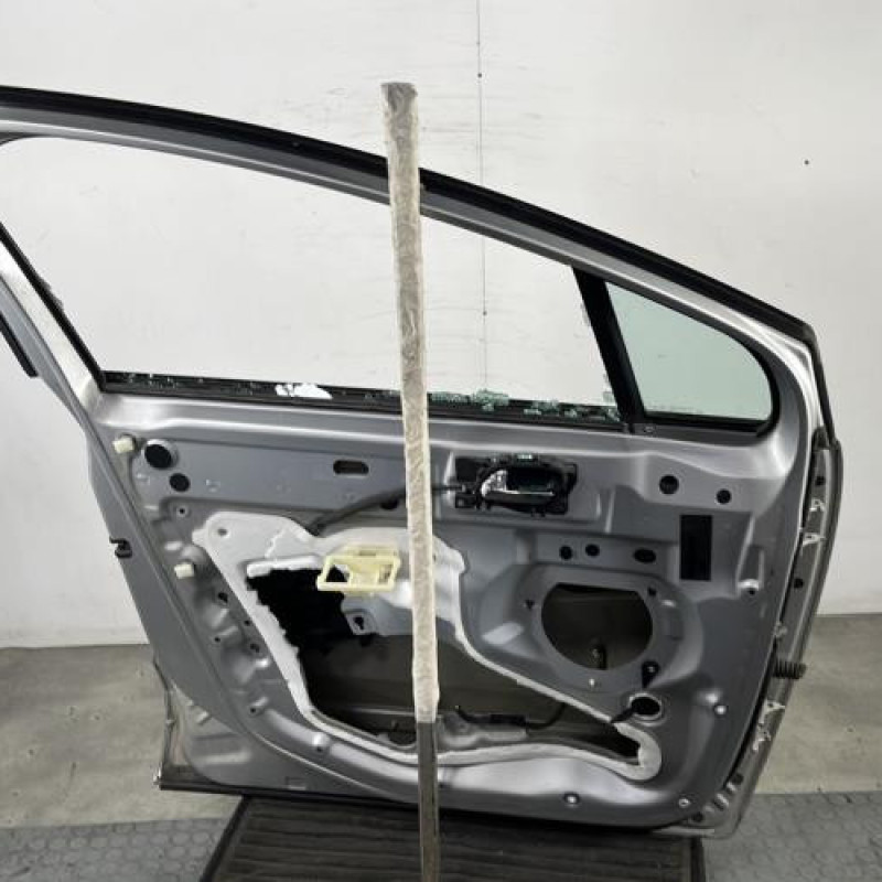 Porte avant gauche PEUGEOT 5008 1 Photo n°8